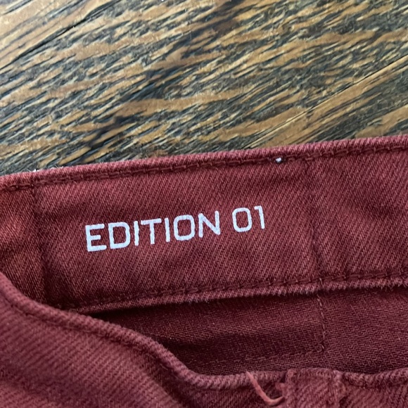 Everlane Edition 1, Cheeky style, red denim - Picture 11 of 11